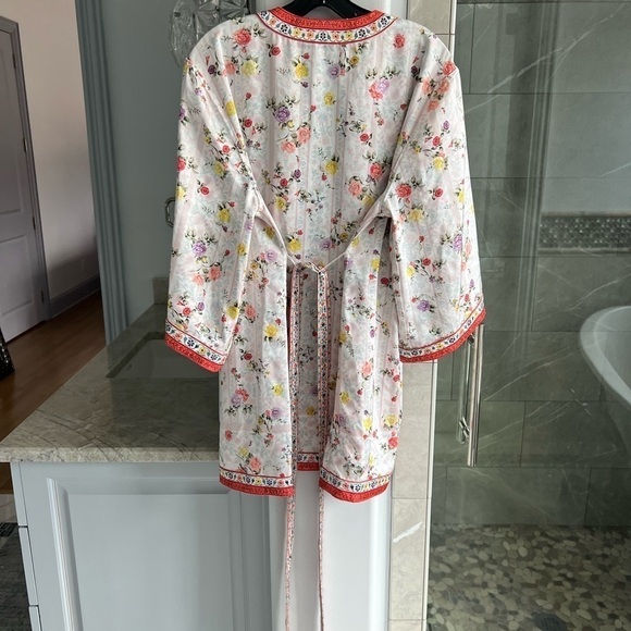 Alice + Olivia Domino Satin Floral Belted Kimono - Picture 13 of 13